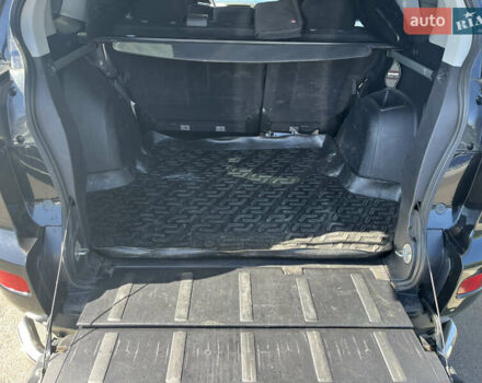 Черный Мицубиси Аутлендер ХЛ, объемом двигателя 3 л и пробегом 169 тыс. км за 9300 $, фото 12 на Automoto.ua