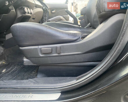 Черный Мицубиси Аутлендер ХЛ, объемом двигателя 1.97 л и пробегом 207 тыс. км за 8200 $, фото 20 на Automoto.ua