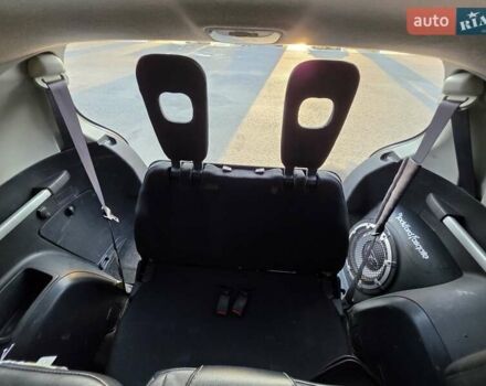 Черный Мицубиси Аутлендер ХЛ, объемом двигателя 3 л и пробегом 150 тыс. км за 9500 $, фото 3 на Automoto.ua