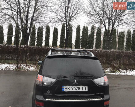 Чорний Міцубісі Аутлендер ХЛ, об'ємом двигуна 2 л та пробігом 306 тис. км за 9799 $, фото 12 на Automoto.ua