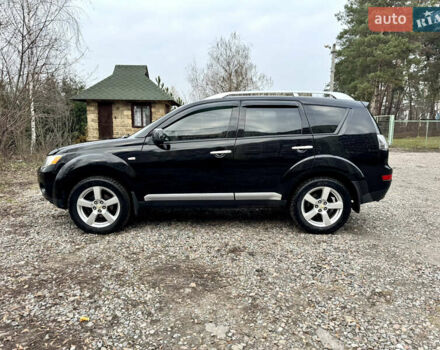 Чорний Міцубісі Аутлендер ХЛ, об'ємом двигуна 2.4 л та пробігом 229 тис. км за 9790 $, фото 3 на Automoto.ua