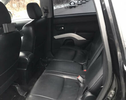 Чорний Міцубісі Аутлендер ХЛ, об'ємом двигуна 2 л та пробігом 306 тис. км за 9799 $, фото 19 на Automoto.ua