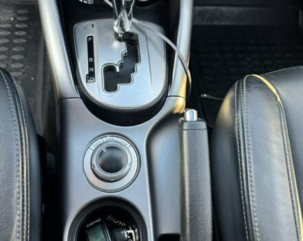 Черный Мицубиси Аутлендер ХЛ, объемом двигателя 2.36 л и пробегом 115 тыс. км за 12000 $, фото 18 на Automoto.ua