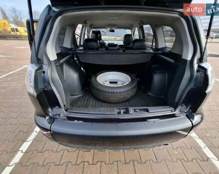 Черный Мицубиси Аутлендер ХЛ, объемом двигателя 2.36 л и пробегом 211 тыс. км за 10500 $, фото 14 на Automoto.ua