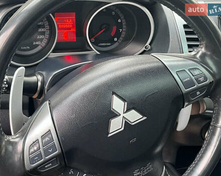 Черный Мицубиси Аутлендер ХЛ, объемом двигателя 3 л и пробегом 285 тыс. км за 9590 $, фото 31 на Automoto.ua