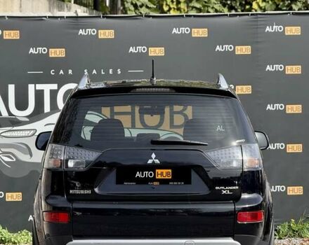 Чорний Міцубісі Аутлендер ХЛ, об'ємом двигуна 2.4 л та пробігом 104 тис. км за 10800 $, фото 4 на Automoto.ua