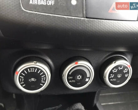 Чорний Міцубісі Аутлендер ХЛ, об'ємом двигуна 2 л та пробігом 306 тис. км за 9799 $, фото 21 на Automoto.ua