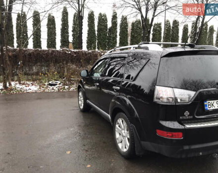 Чорний Міцубісі Аутлендер ХЛ, об'ємом двигуна 2 л та пробігом 306 тис. км за 9799 $, фото 11 на Automoto.ua
