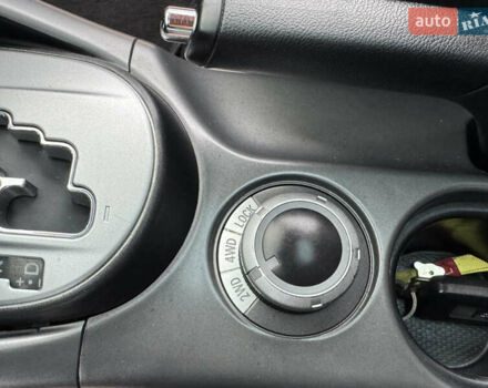 Черный Мицубиси Аутлендер ХЛ, объемом двигателя 3 л и пробегом 154 тыс. км за 8900 $, фото 15 на Automoto.ua