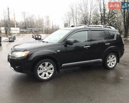Чорний Міцубісі Аутлендер ХЛ, об'ємом двигуна 2 л та пробігом 306 тис. км за 9799 $, фото 2 на Automoto.ua