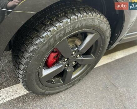 Черный Мицубиси Аутлендер ХЛ, объемом двигателя 2.4 л и пробегом 198 тыс. км за 9200 $, фото 2 на Automoto.ua