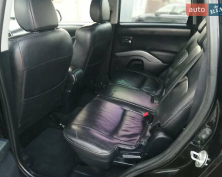 Чорний Міцубісі Аутлендер ХЛ, об'ємом двигуна 2.38 л та пробігом 228 тис. км за 7850 $, фото 9 на Automoto.ua