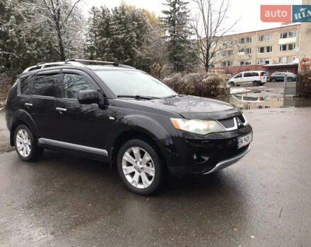 Чорний Міцубісі Аутлендер ХЛ, об'ємом двигуна 2 л та пробігом 306 тис. км за 9799 $, фото 8 на Automoto.ua