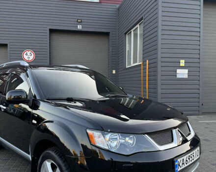 Чорний Міцубісі Аутлендер ХЛ, об'ємом двигуна 3 л та пробігом 243 тис. км за 12500 $, фото 2 на Automoto.ua