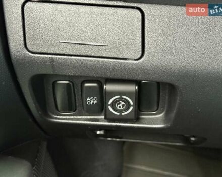 Черный Мицубиси Аутлендер ХЛ, объемом двигателя 3 л и пробегом 214 тыс. км за 9500 $, фото 22 на Automoto.ua