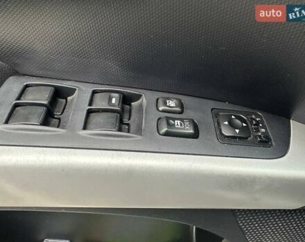 Черный Мицубиси Аутлендер ХЛ, объемом двигателя 2.36 л и пробегом 250 тыс. км за 10000 $, фото 14 на Automoto.ua