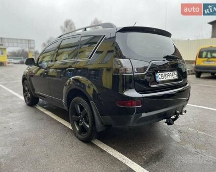 Черный Мицубиси Аутлендер ХЛ, объемом двигателя 2.4 л и пробегом 198 тыс. км за 9200 $, фото 14 на Automoto.ua