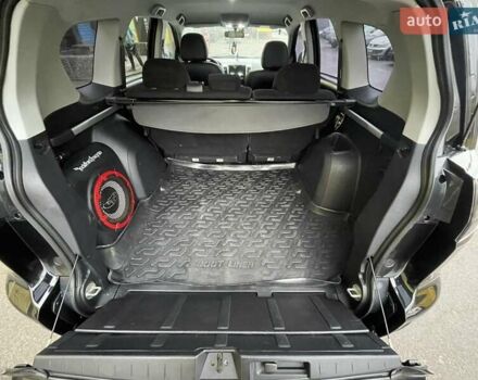 Черный Мицубиси Аутлендер ХЛ, объемом двигателя 2.4 л и пробегом 198 тыс. км за 9200 $, фото 6 на Automoto.ua