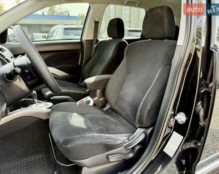 Чорний Міцубісі Аутлендер ХЛ, об'ємом двигуна 2.4 л та пробігом 104 тис. км за 10800 $, фото 6 на Automoto.ua