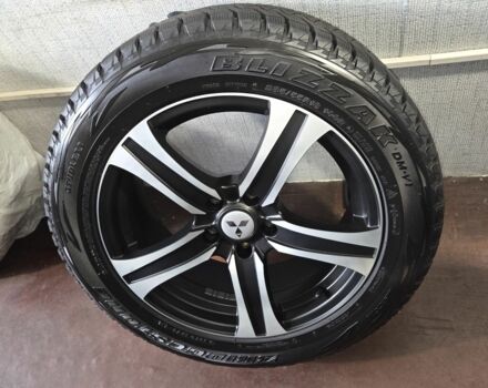 Черный Мицубиси Аутлендер ХЛ, объемом двигателя 2.4 л и пробегом 31 тыс. км за 15000 $, фото 19 на Automoto.ua