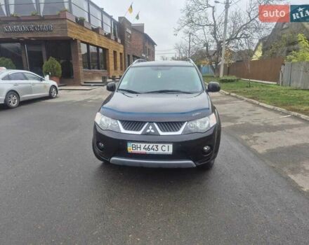 Черный Мицубиси Аутлендер ХЛ, объемом двигателя 2.36 л и пробегом 87 тыс. км за 11500 $, фото 18 на Automoto.ua