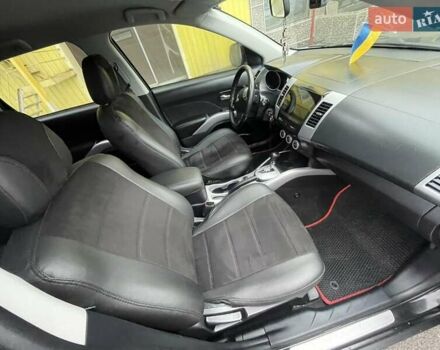 Черный Мицубиси Аутлендер ХЛ, объемом двигателя 2.4 л и пробегом 198 тыс. км за 9200 $, фото 10 на Automoto.ua