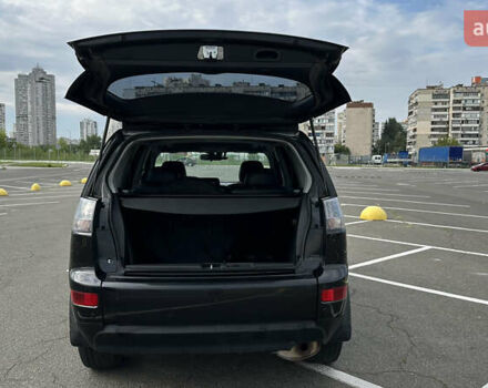 Черный Мицубиси Аутлендер ХЛ, объемом двигателя 2.4 л и пробегом 212 тыс. км за 9350 $, фото 6 на Automoto.ua