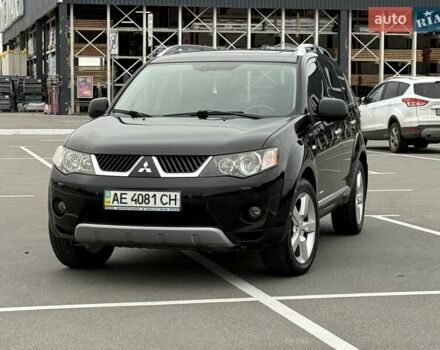 Черный Мицубиси Аутлендер ХЛ, объемом двигателя 2.36 л и пробегом 175 тыс. км за 9700 $, фото 3 на Automoto.ua