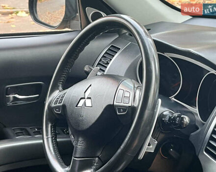 Черный Мицубиси Аутлендер ХЛ, объемом двигателя 3 л и пробегом 285 тыс. км за 9590 $, фото 20 на Automoto.ua