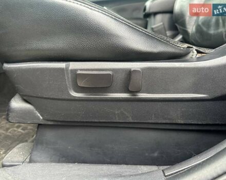 Черный Мицубиси Аутлендер ХЛ, объемом двигателя 2.36 л и пробегом 250 тыс. км за 10000 $, фото 26 на Automoto.ua