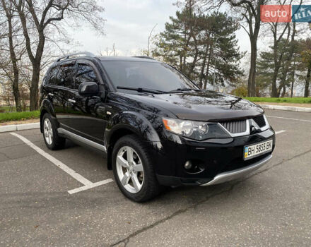 Черный Мицубиси Аутлендер ХЛ, объемом двигателя 3 л и пробегом 154 тыс. км за 8900 $, фото 5 на Automoto.ua