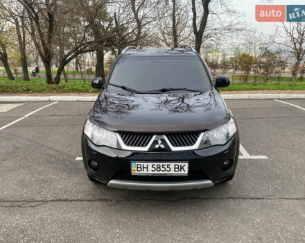 Черный Мицубиси Аутлендер ХЛ, объемом двигателя 3 л и пробегом 154 тыс. км за 8900 $, фото 10 на Automoto.ua