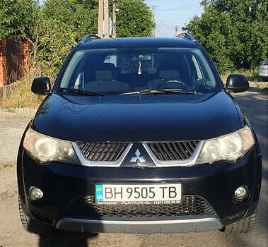 Чорний Міцубісі Аутлендер ХЛ, об'ємом двигуна 2.4 л та пробігом 325 тис. км за 7000 $, фото 14 на Automoto.ua