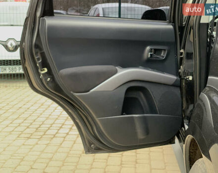 Черный Мицубиси Аутлендер ХЛ, объемом двигателя 2.4 л и пробегом 175 тыс. км за 10499 $, фото 25 на Automoto.ua