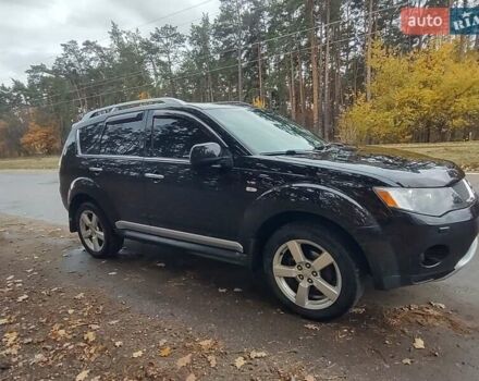 Черный Мицубиси Аутлендер ХЛ, объемом двигателя 3 л и пробегом 240 тыс. км за 9400 $, фото 2 на Automoto.ua