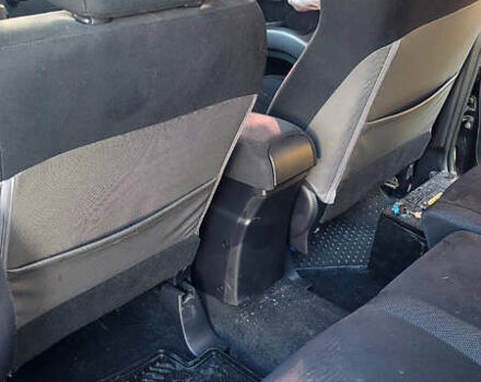 Черный Мицубиси Аутлендер ХЛ, объемом двигателя 2 л и пробегом 200 тыс. км за 2450 $, фото 7 на Automoto.ua