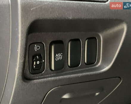 Черный Мицубиси Аутлендер ХЛ, объемом двигателя 2.4 л и пробегом 175 тыс. км за 10499 $, фото 41 на Automoto.ua