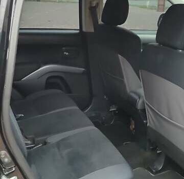 Чорний Міцубісі Аутлендер ХЛ, об'ємом двигуна 2.36 л та пробігом 150 тис. км за 11100 $, фото 22 на Automoto.ua