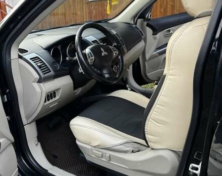 Черный Мицубиси Аутлендер ХЛ, объемом двигателя 2.2 л и пробегом 249 тыс. км за 11500 $, фото 6 на Automoto.ua