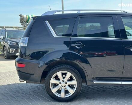 Чорний Міцубісі Аутлендер ХЛ, об'ємом двигуна 2 л та пробігом 265 тис. км за 11690 $, фото 8 на Automoto.ua
