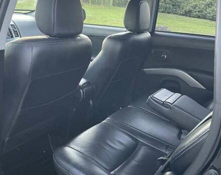 Чорний Міцубісі Аутлендер ХЛ, об'ємом двигуна 2.2 л та пробігом 255 тис. км за 10399 $, фото 22 на Automoto.ua