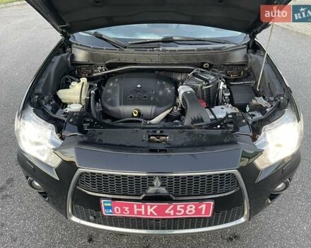 Чорний Міцубісі Аутлендер ХЛ, об'ємом двигуна 2.2 л та пробігом 255 тис. км за 10399 $, фото 27 на Automoto.ua