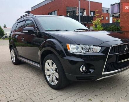 Мицубиси Аутлендер ХЛ 2010 в Днепре (Днепропетровске) на Automoto.ua Черный Мицубиси Аутлендер ХЛ, объемом двигателя 2.3 л и пробегом 193 тыс. км за 14999 $, фото 2 на Automoto.ua