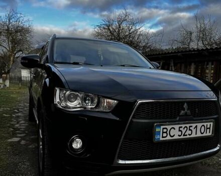 Черный Мицубиси Аутлендер ХЛ, объемом двигателя 2.2 л и пробегом 249 тыс. км за 11500 $, фото 8 на Automoto.ua