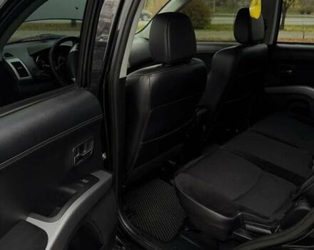 Черный Мицубиси Аутлендер ХЛ, объемом двигателя 2.18 л и пробегом 253 тыс. км за 12500 $, фото 24 на Automoto.ua