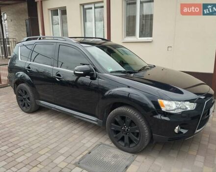 Черный Мицубиси Аутлендер ХЛ, объемом двигателя 2.18 л и пробегом 253 тыс. км за 12500 $, фото 3 на Automoto.ua