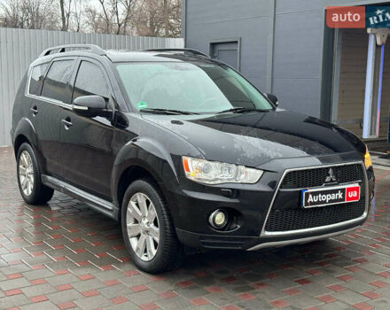 Чорний Міцубісі Аутлендер ХЛ, об'ємом двигуна 2.18 л та пробігом 253 тис. км за 12490 $, фото 5 на Automoto.ua