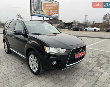 Чорний Міцубісі Аутлендер ХЛ, об'ємом двигуна 2.2 л та пробігом 155 тис. км за 12299 $, фото 1 на Automoto.ua