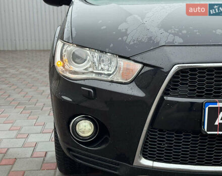 Чорний Міцубісі Аутлендер ХЛ, об'ємом двигуна 2.18 л та пробігом 253 тис. км за 12490 $, фото 7 на Automoto.ua