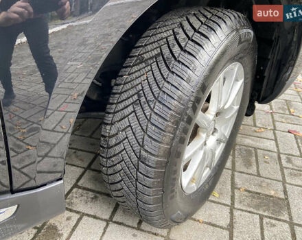 Черный Мицубиси Аутлендер ХЛ, объемом двигателя 2.2 л и пробегом 138 тыс. км за 12250 $, фото 10 на Automoto.ua